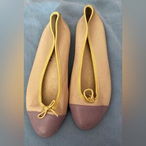 London Sole Nubuck Ballet Flats Size 39